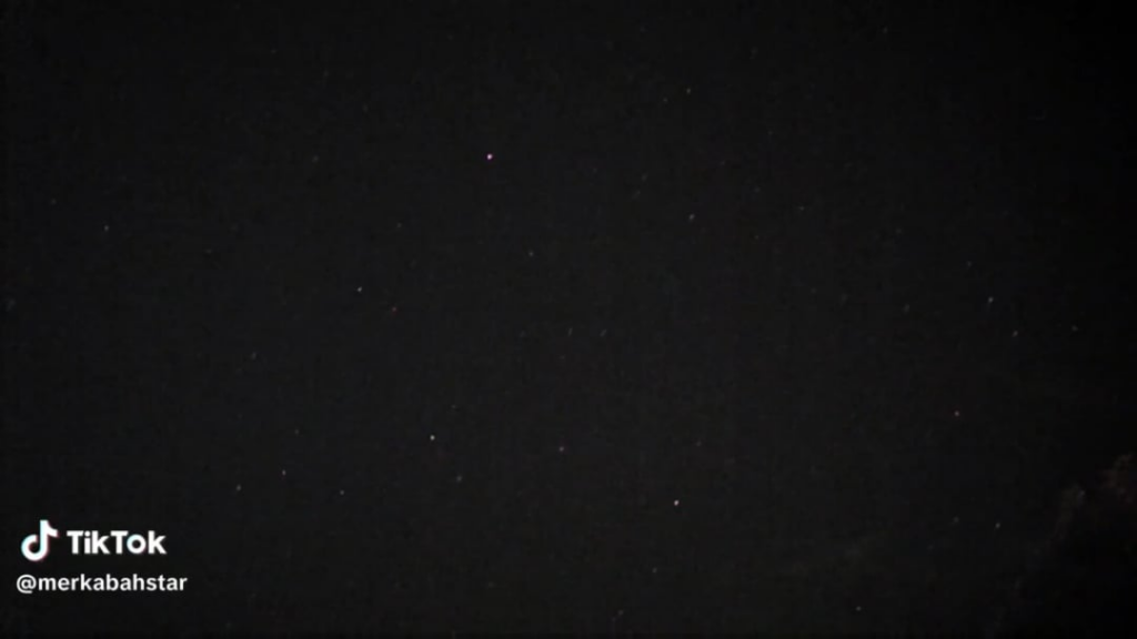 Orbs captured on camera in Dublin, Ireland. - UFO FEED