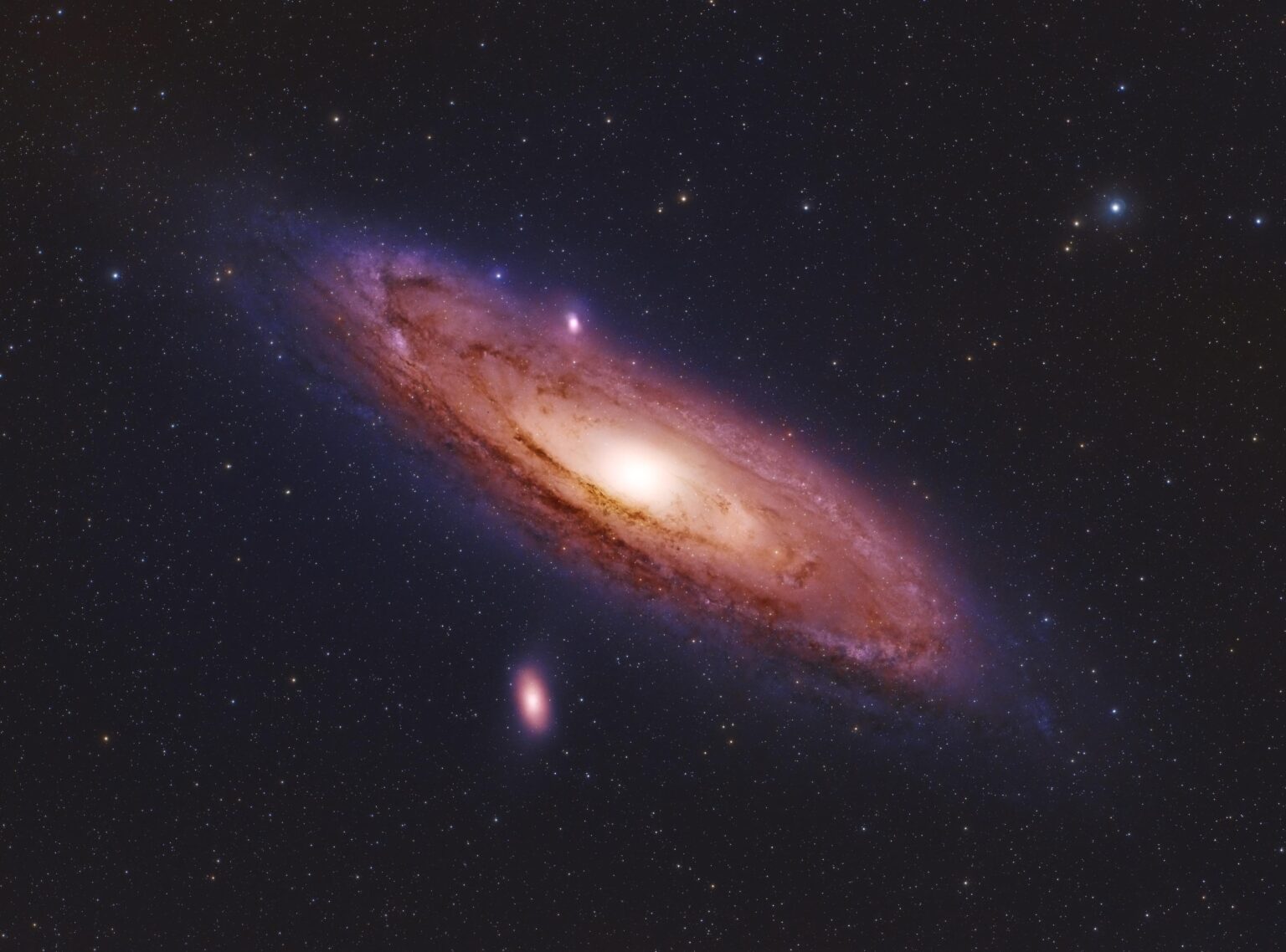 My 5th and best attempt photographing andromeda since starting the hobby 4 years ago