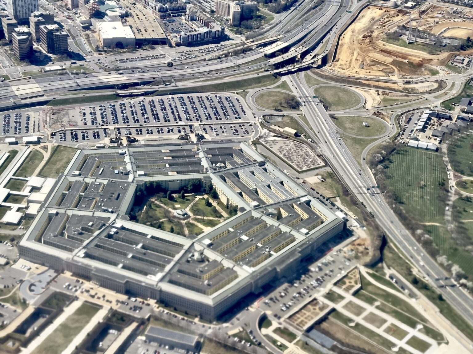 Pentagon announces long-awaited UFO reporting form Pentagon announces long-awaited UFO reporting form