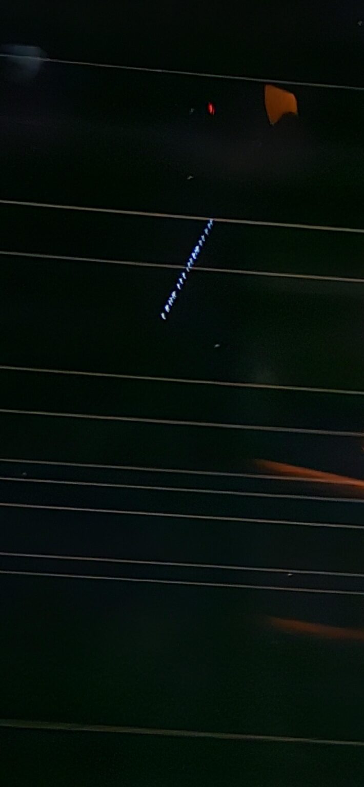 Strange lights. Starlink?