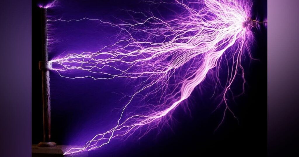 Raytheon chosen to develop scalable laser-based military wireless on-demand power-distribution network