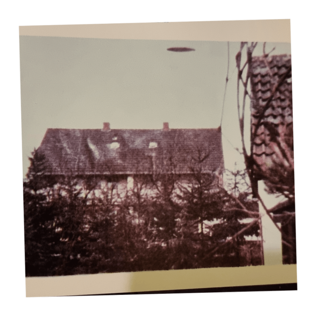 UAP Pictures taken by Hans Dirk Pape from Germany