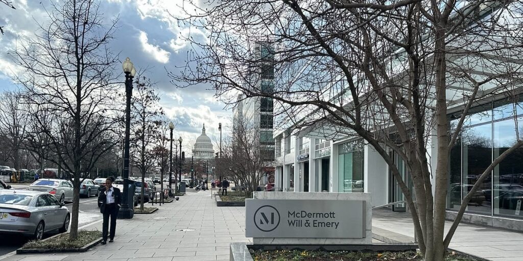 Sen. Gillibrand: "I’m very concerned about UAPs...constantly around our military sitesm. It’s a form of ubiquitous surveillance that causes great concern for me."