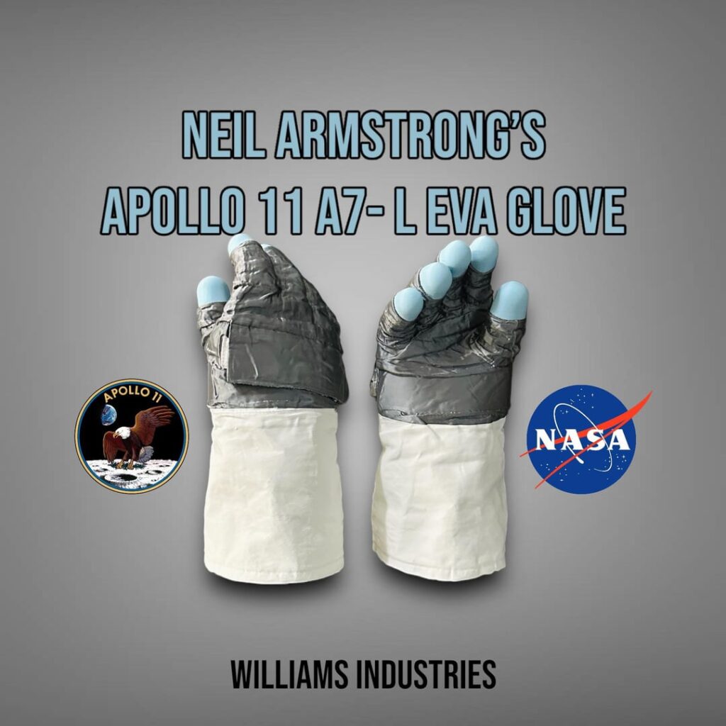 Neil Armstrong Apollo 11 EVA Glove-100% 3D printed.