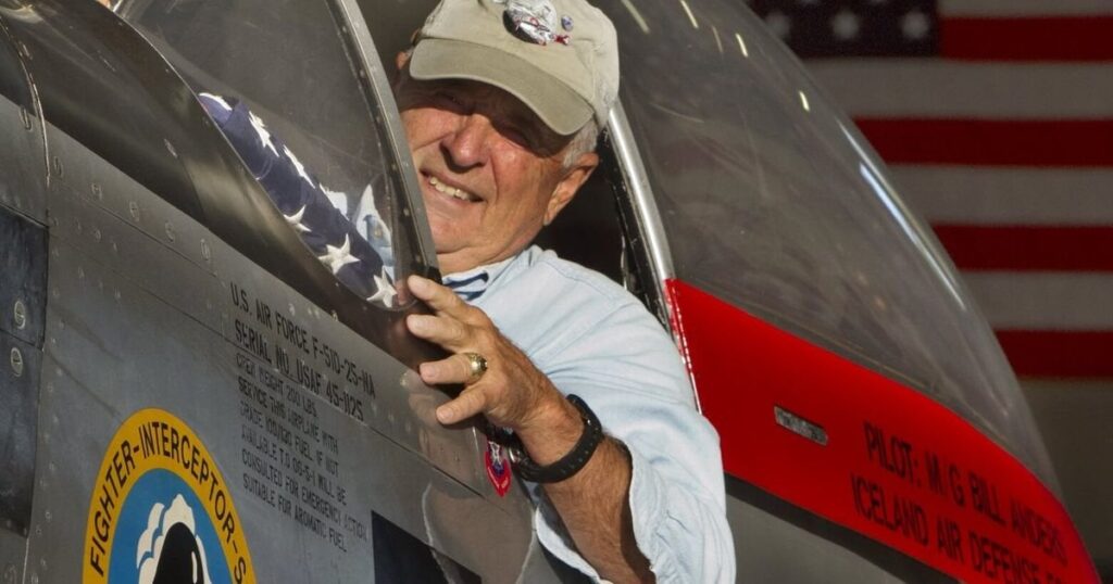 Apollo 8 astronaut William Anders killed in WA plane crash