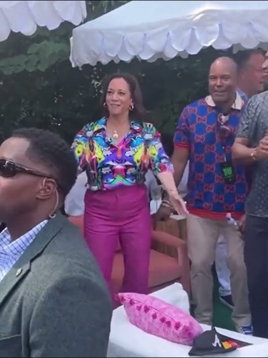 Kamala Harris if disclosure happens on her watch as president