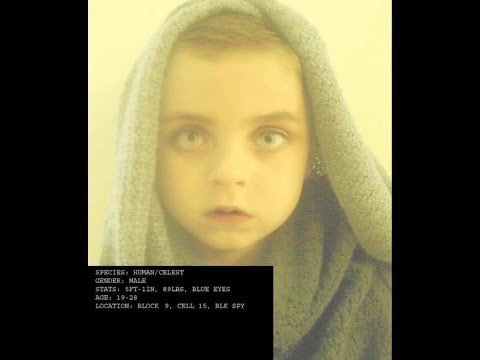 Alleged Photos of Human Aliens | An Internet Mystery