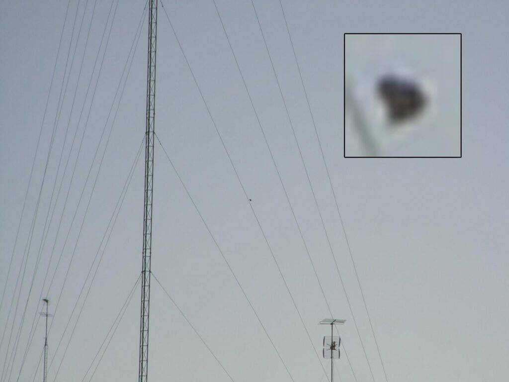 Metapod UFO (Spain) captured on 2008