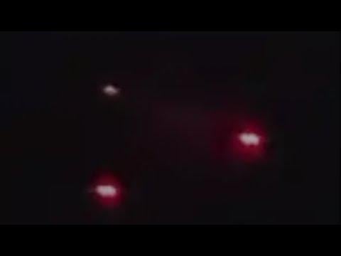 Hovering Lockheed TR3 alien reproduction vehicle spotted