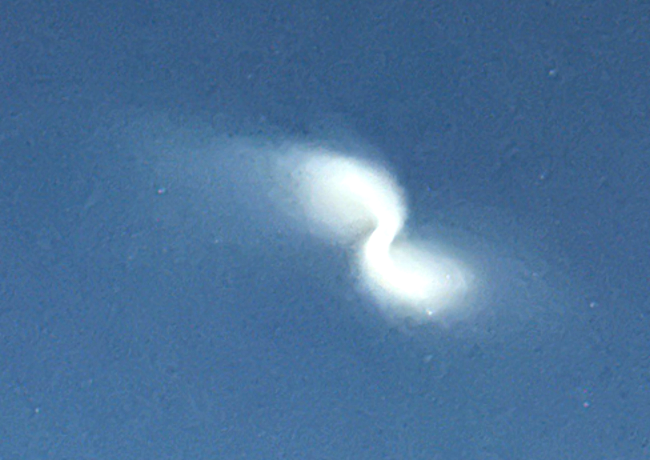 Rocket Plume Creates Evening Spectacle Above Levittown Rocket Plume Creates Evening Spectacle Above Levittown