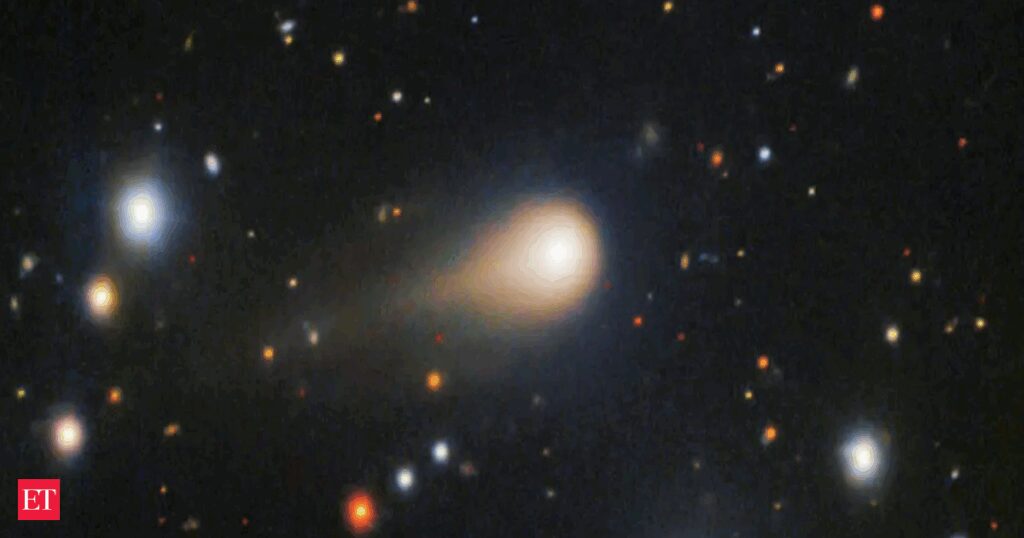 interstellar comet 3I/ATLAS: Comet 3I/ATLAS surrounded by mysterious jet structure? Scientists stunned as second interstellar object C/2025 V1 appears