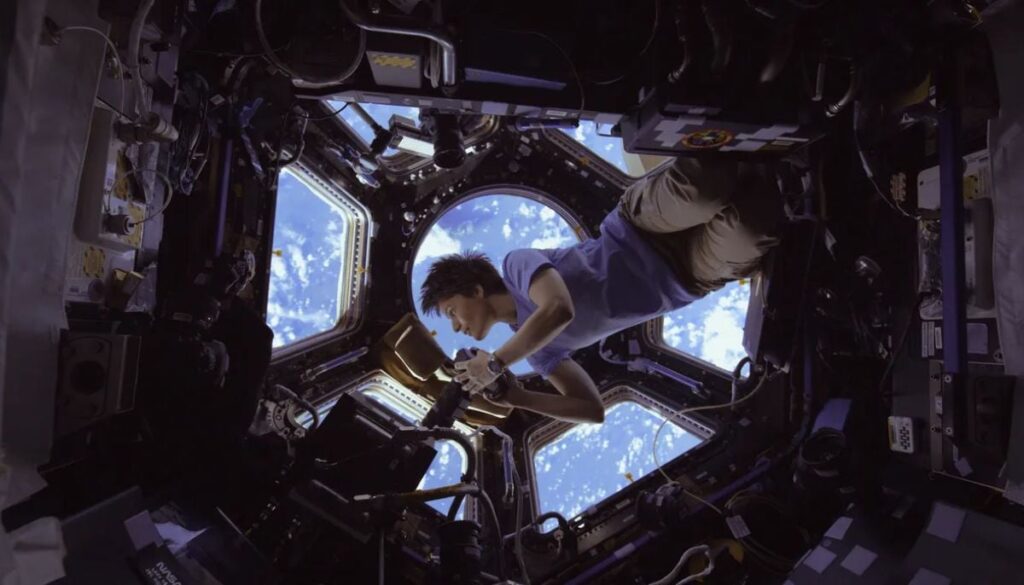 Hollywood to film first movie in space with real NASA astronaut onboard Hollywood to film first movie in space with real NASA astronaut onboard