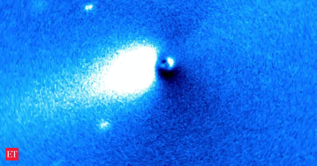 Did 'intact' 3I/ATLAS gain speed from the Sun’s gravity and pick up pace toward Earth? What Harvard scientist thinks about spacecraft's post-perihelion maneuver