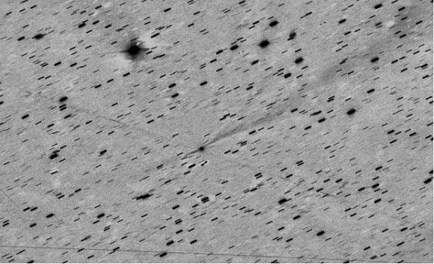 A stacked image of 3I/ATLAS based on 20 exposures of 100 seconds each