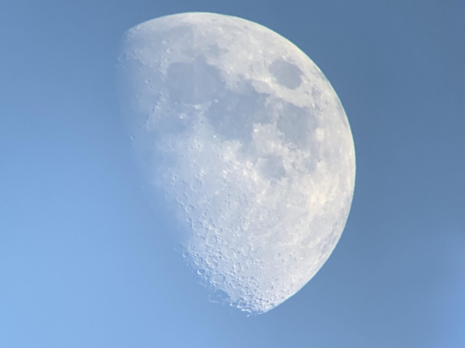 Daytime moon