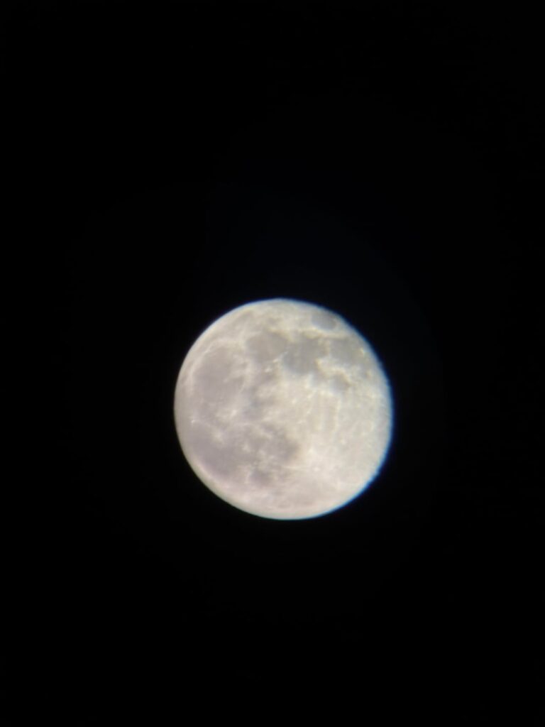 Enjoying the supermoon with my cheap telescope!