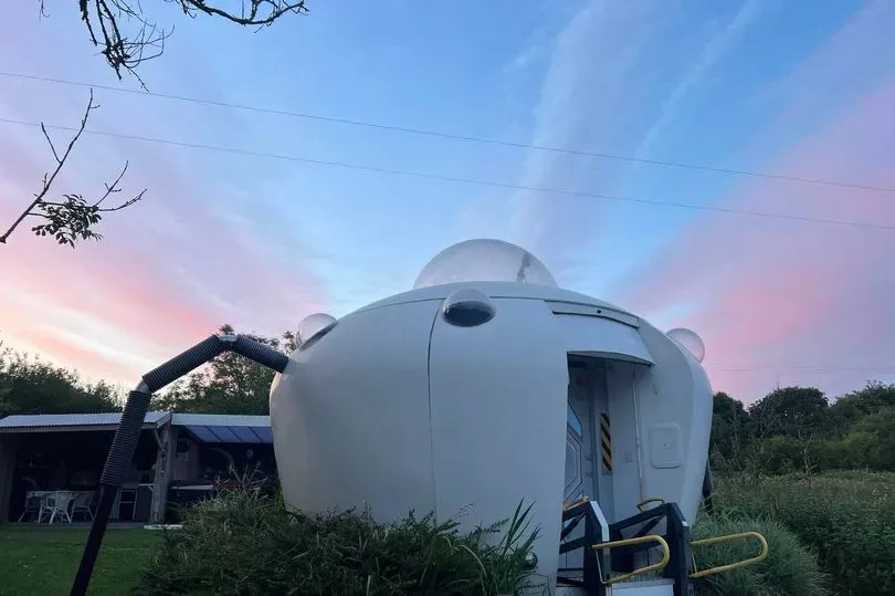ufo airbnb