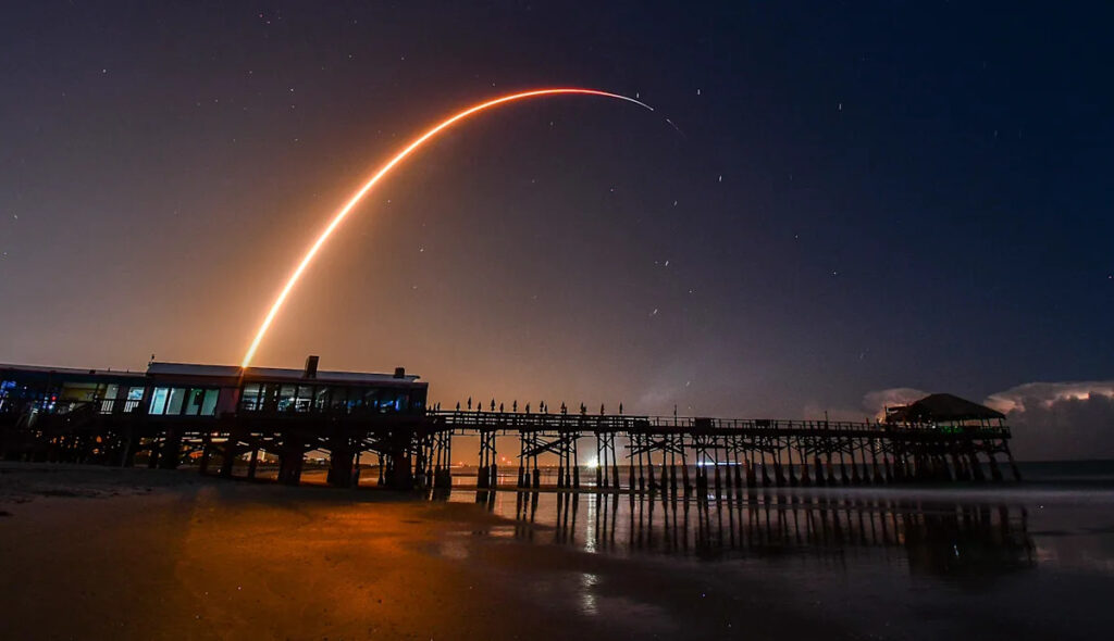 See photos of SpaceX’s Falcon 9 launch early Sunday from NASA’s Kennedy Space Center Yahoo news home