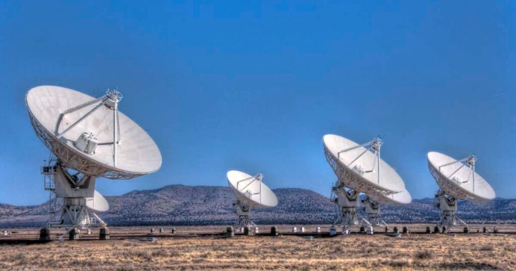 First ‘Radio Signal’ Detected From Interstellar Comet 3I/ATLAS — Experts Rule Out Alien Origins First ‘Radio Signal’ Detected From Interstellar Comet 3I/ATLAS — Experts Rule Out Alien Origins