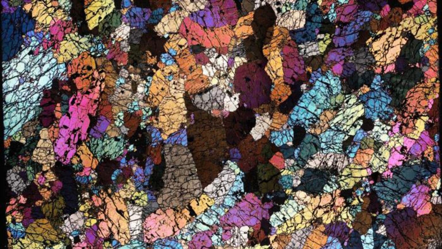 Continents peeled from below fuel volcanoes deep in the ocean: Study Continents peeled from below fuel volcanoes deep in the ocean: Study