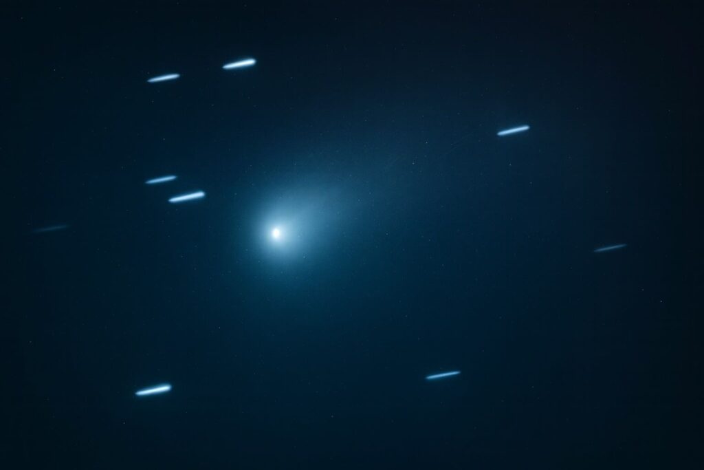 Interstellar Comet 3I/ATLAS Shrouded in CO₂ Fog – NASA’s SPHEREx Reveals a Cosmic Visitor’s Secrets