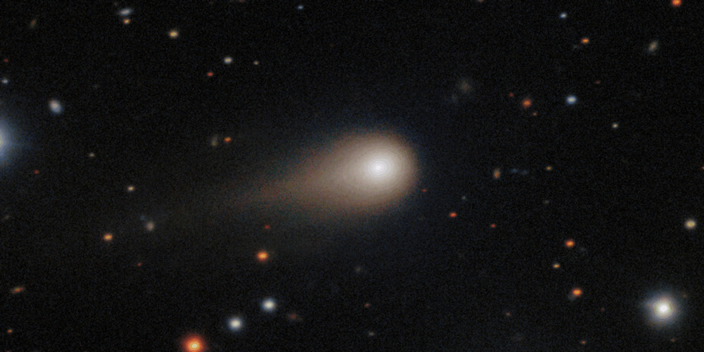 Space breakthrough as astronomers pick up radio signal from mysterious interstellar visitor speeding towards Earth Space breakthrough as astronomers pick up radio signal from mysterious interstellar visitor speeding towards Earth