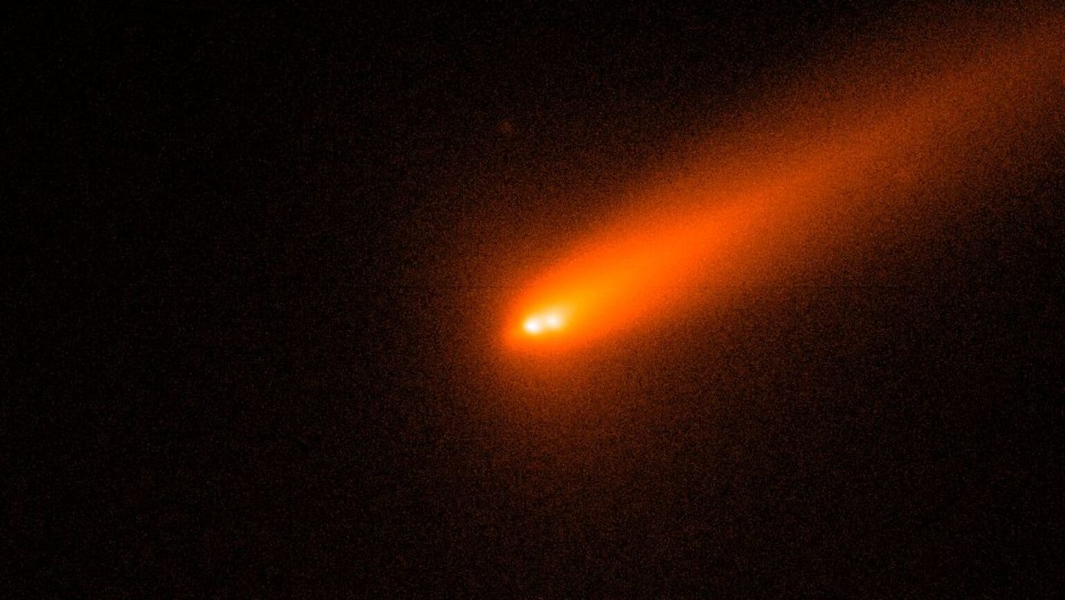 Comet C/2025 K1 (ATLAS) splits into 3 pieces after a close brush with the sun (video) Comet C/2025 K1 (ATLAS) splits into 3 pieces after a close brush with the sun (video)