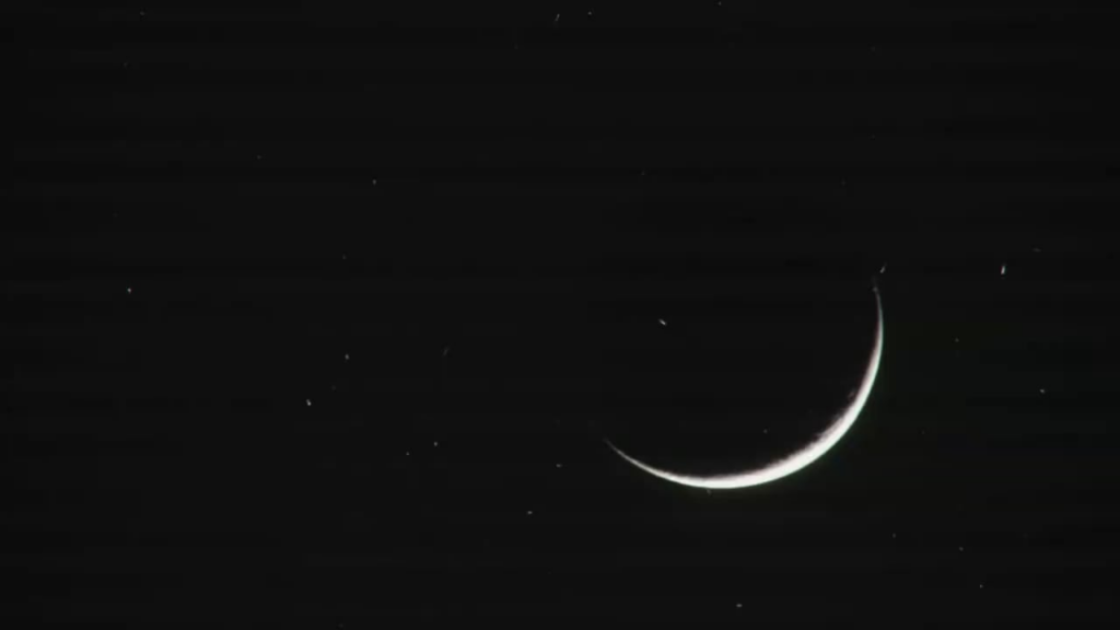 Short edit I did with old Cassini data