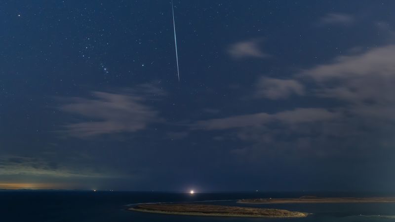 Leonid meteor shower: How and when to view the peak
