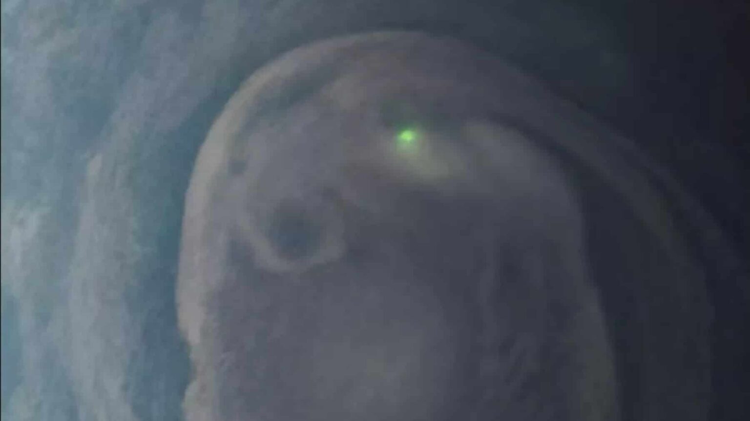 NASA explore Jupiter and discover a mysterious green glow