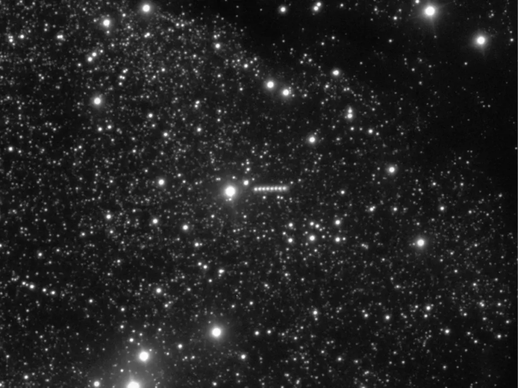 Long interstellar journey has battered interstellar comet's face