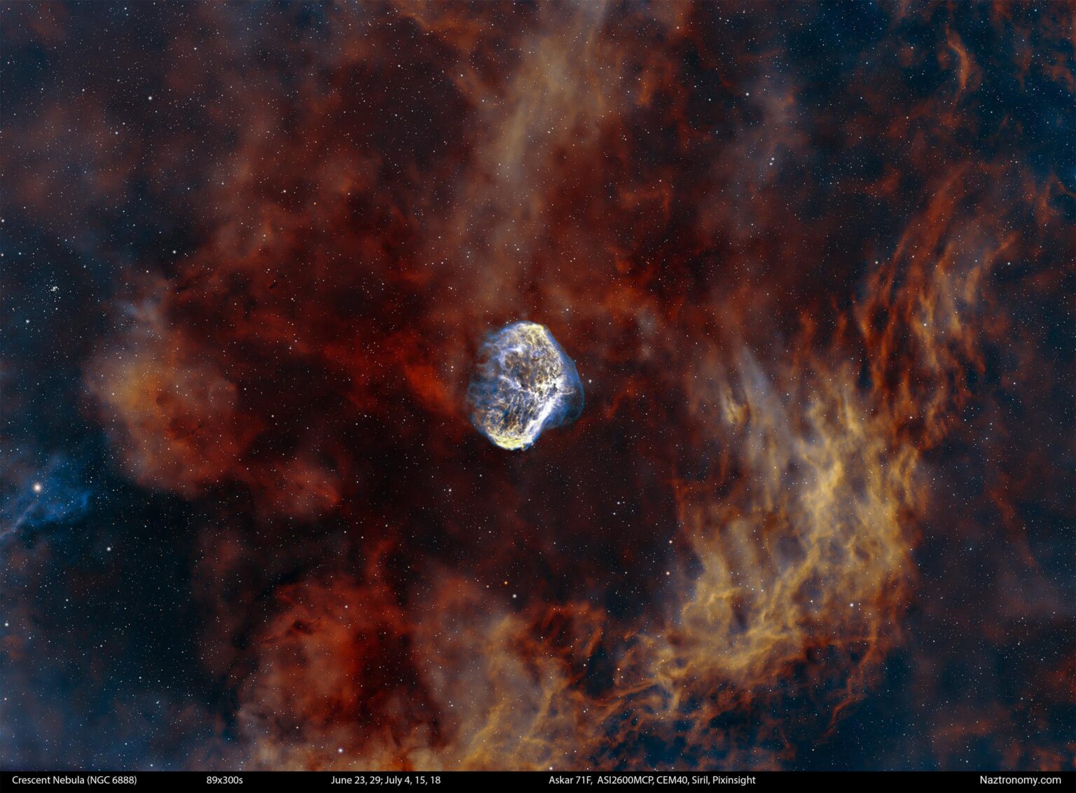 Crescent Nebula with a hint of Soap Bubble Crescent Nebula with a hint of Soap Bubble