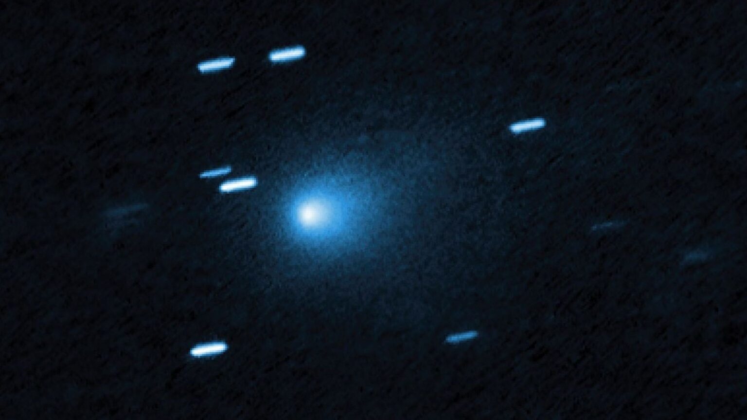 Scientists Are Now Bickering About Whether 3I/ATLAS Exploded When It Zoomed By The Sun Scientists Are Now Bickering About Whether 3I/ATLAS Exploded When It Zoomed By The Sun