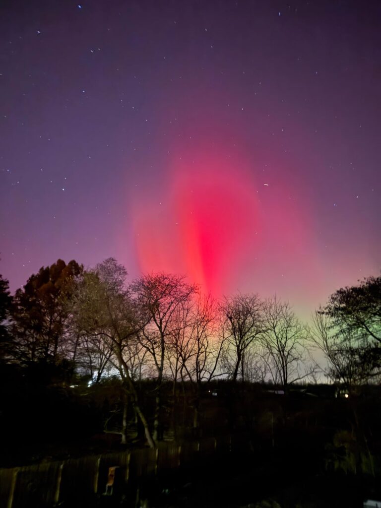 11/11 Aurora over Noblesville, IN, and a question