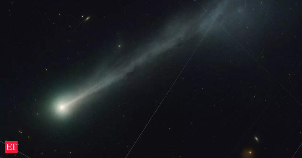 3I/ATLAS alive? Interstellar visitor shows a ‘heartbeat,’ pumping gas like ‘blood’ every 16.16 hours; new shocking theory reignites debate as it nears Earth in days 3I/ATLAS alive? Interstellar visitor shows a ‘heartbeat,’ pumping gas like ‘blood’ every 16.16 hours; new shocking theory reignites debate as it nears Earth in days