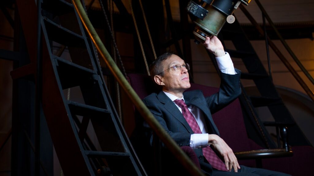 Some think 3I/Atlas is a comet. This scientist says it may be a UFO