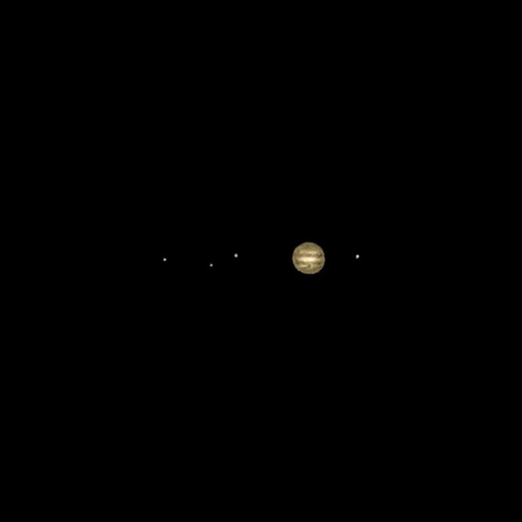 Tonight's Photo Of Jupiter & All 4 Of The Galilean Moons.