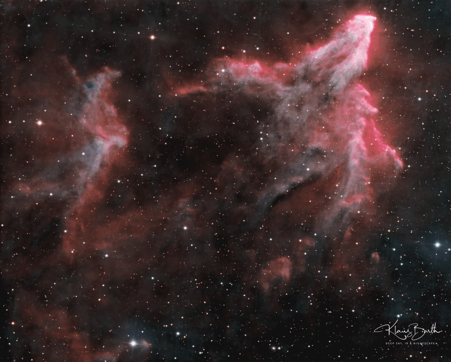 IC 59 — Reflection and Emission Nebula near γ Cassiopeiae (62h LRGB+SHO) no