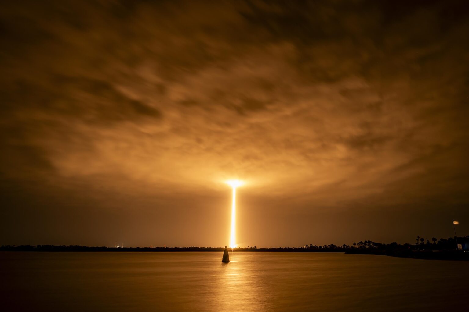 SpaceX 100th Falcon 9 launch from Florida in 2025, launching another batch of Starlink satellites