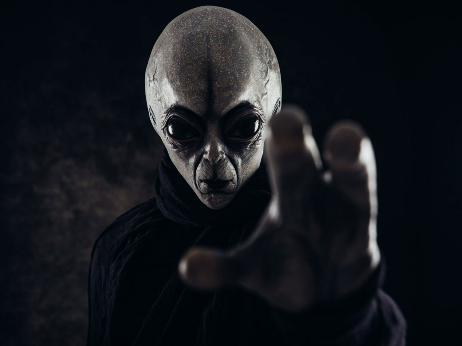 “Aliens need to be a lot smarter to reach out to us…” Ex-NASA Astronaut Mike Massimino "Aliens need to be a lot smarter to reach out to us..." Ex-NASA Astronaut Mike Massimino