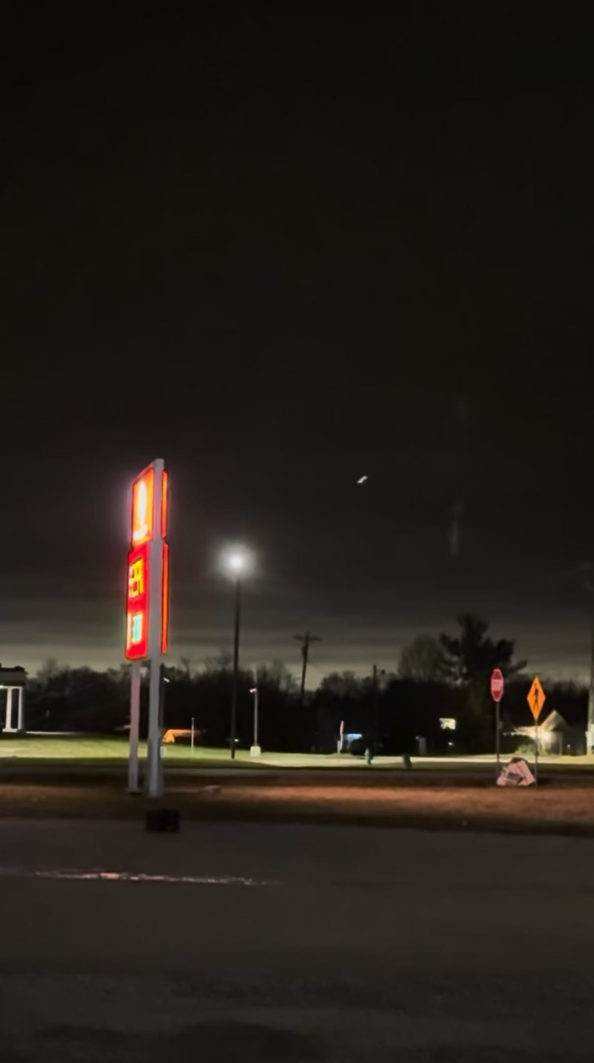Strange lights over Indiana