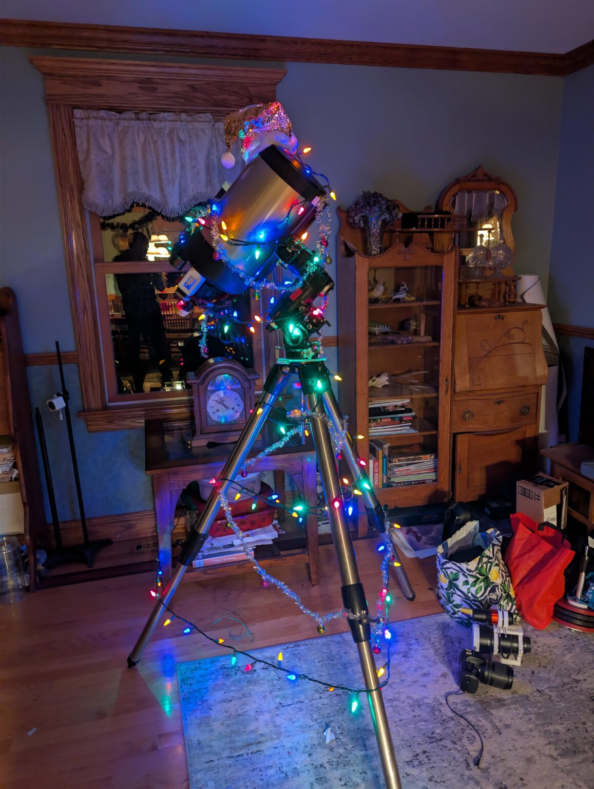 Gather round the Christmas Telescope