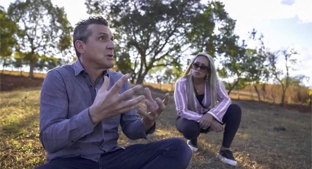 Shoutout to the Moment of Contact translator