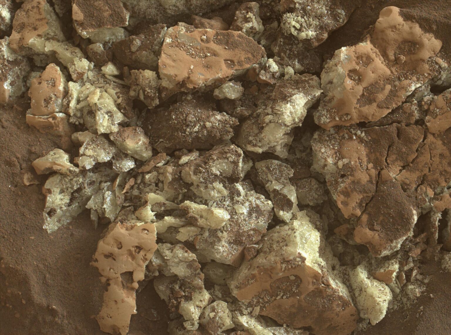 Curiosity Captures Close-Up of Mar's Sulfur Crystals - After Driving Over - 5-30-24