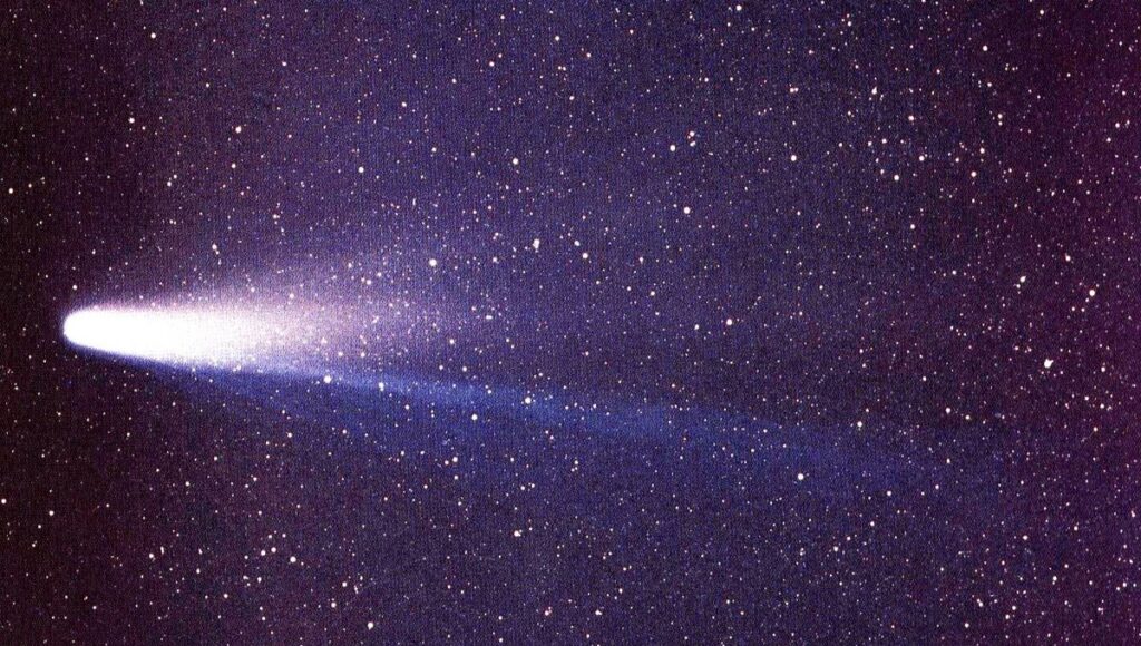 Why Halley's Comet Is The Ultimate Christmas Comet And How It Changed Astronomy Forever