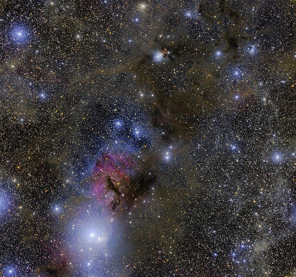 PERSEUS GIANT MOLECULAR CLOUD WITH STAR NURSERIES IC348 & NGC1333 (Jimdelillo - Own work)