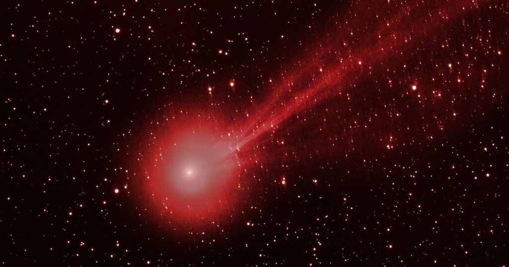 The Mysterious Interstellar Object Appears to Be Pulsing in a “Heartbeat Pattern” The Mysterious Interstellar Object Appears to Be Pulsing in a "Heartbeat Pattern"