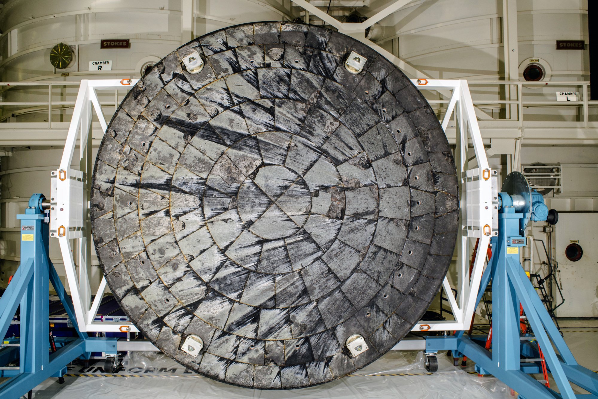 NASA examining the Artemis I heat shield damage