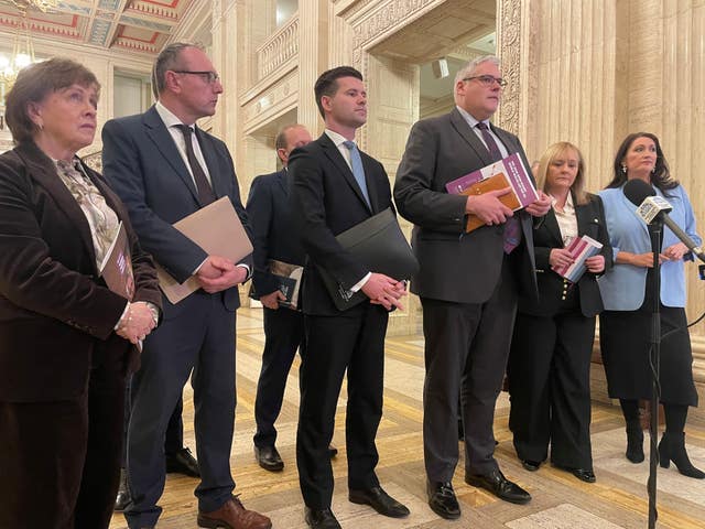 UUP and DUP co-operation talks