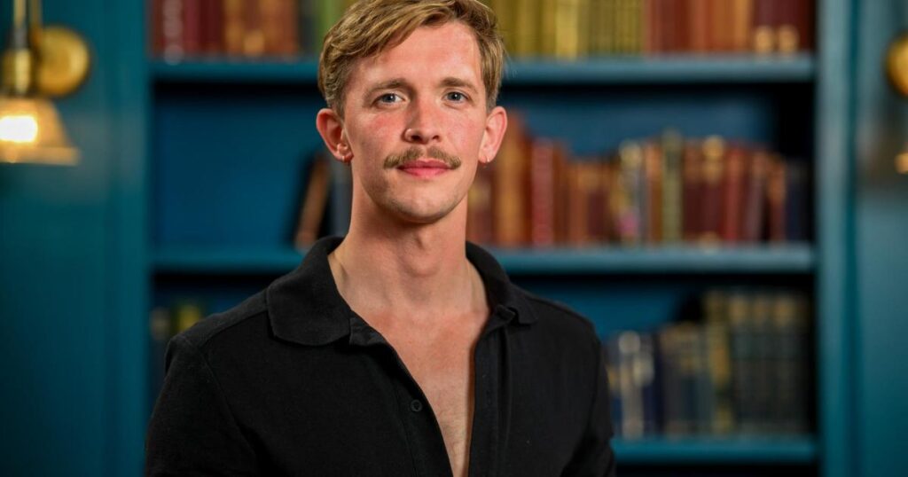 Traitors star Stephen reveals tactics behind his show-stopping wardrobe